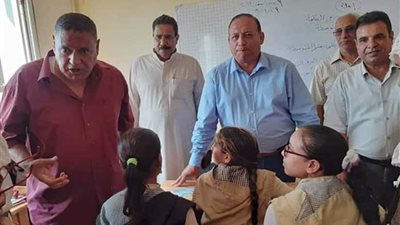 رئيس مدينة رفح يتابع موقف التلاميذ المنقولين لمحافظة الإسماعيلية