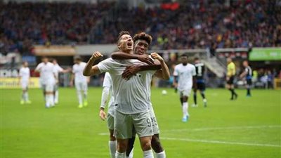 بايرن ميونخ ينتزع صدارة البوندسليجا بفوز صعب على بادربورن