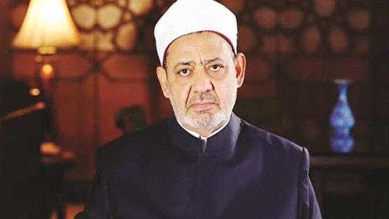 الطيب يتكفل بنفقات