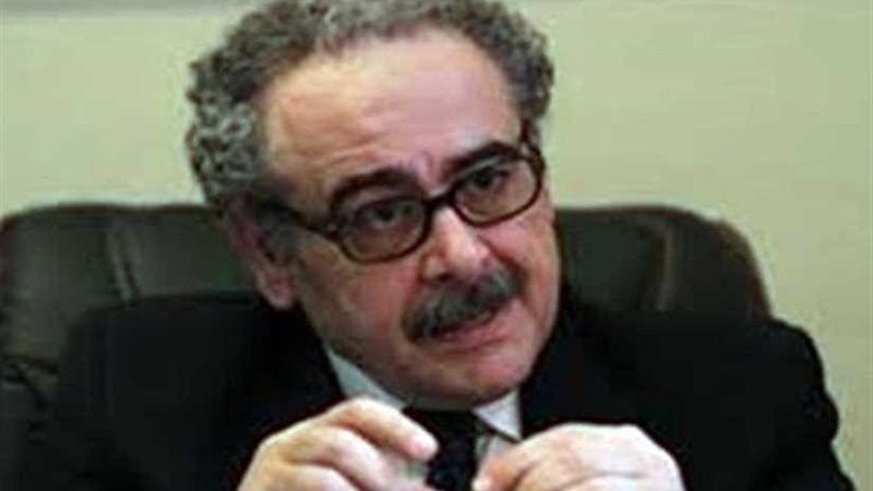 اتحاد كتاب مصر يقيم