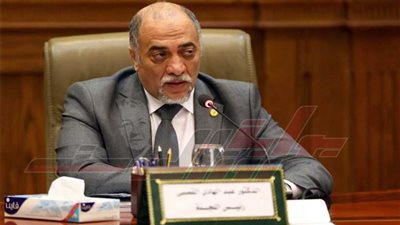 برلمانيون: الرئيس حريص على دعم وتوفير احتياجات محدودي الدخل