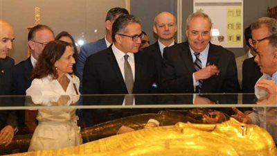 عودة أهم تابوت ذهبي بعد سرقته من مصر