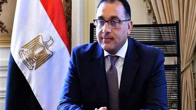 رئيس الوزراء يُشيد بمعرض 