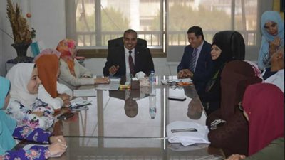 رئيس جامعة الأزهر يشارك بأول اجتماع لمجلس طالبات أسنان بالقاهرة