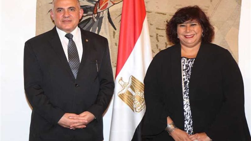 وزيرة الثقافة: المركز