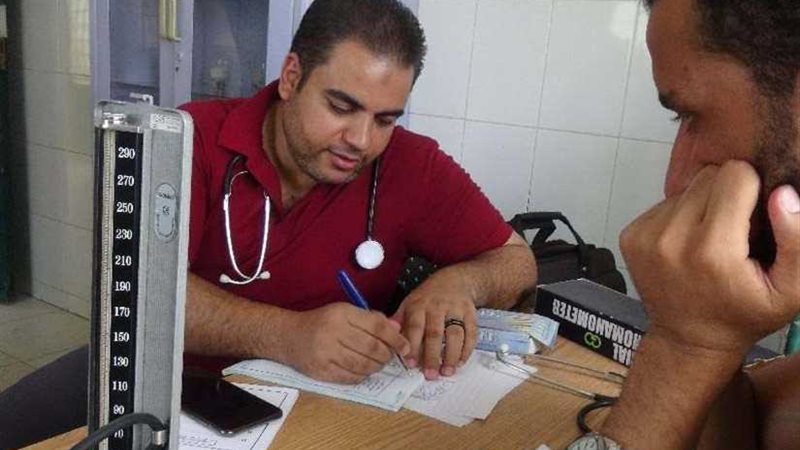 قوافل طبية من جامعة