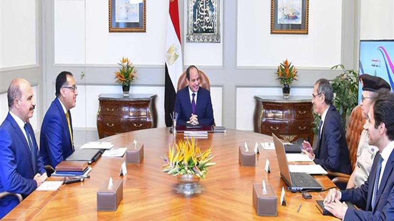 الرئيس السيسي يتابع