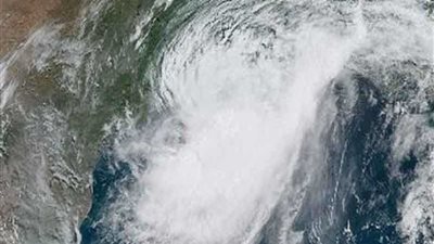 الأرصاد اليابانية تحذر من انهيارات أرضية بسبب إعصار