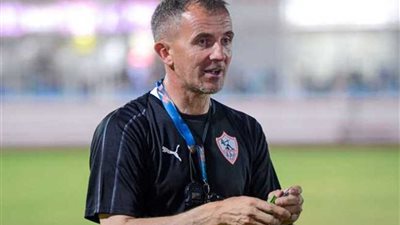ميتشو يعلن تشكيل الزمالك في مواجهة مصر للمقاصة