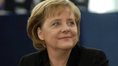 ميركل وشتاينماير يشهدان الاحتفال بيوم الوحدة الألماني بميناء كيل