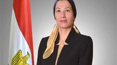 البيئة تطلق مبادرة الحد من استخدام البلاستيك بمركز إعلام قنا