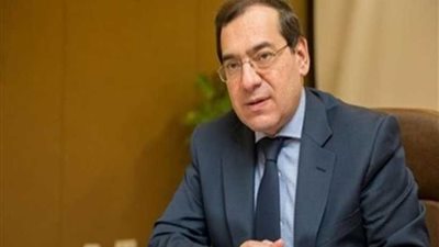 وزارة البترول: خفض أسعار البنزين 25 قرشا والمازوت 250 جنيها