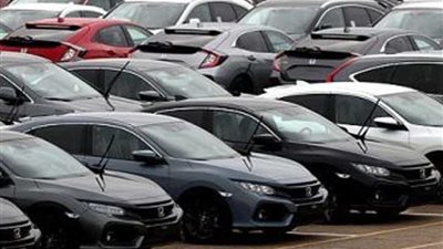 الحكومة تنفي فرض ضريبة جديدة على السيارات المحلية والمستوردة