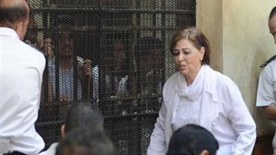 تأجيل محاكمة نائب محافظ الإسكندرية السابقة بتهمة غسيل الأموال