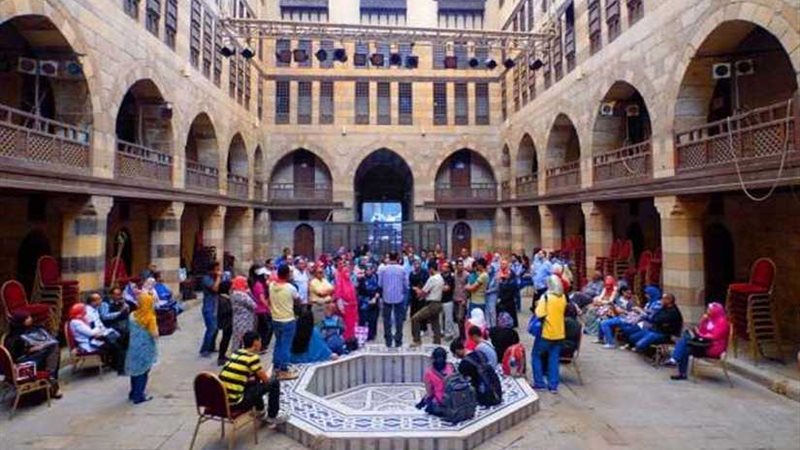 حفل شخصية سداسي شرارة