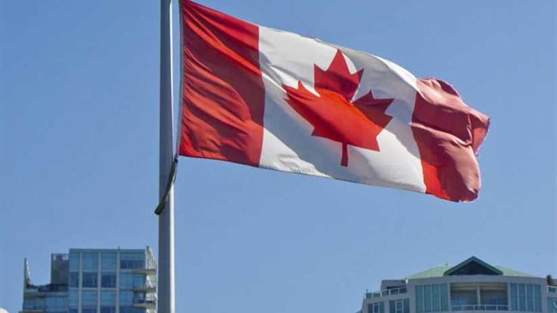 البيئة محور أول مناظرة