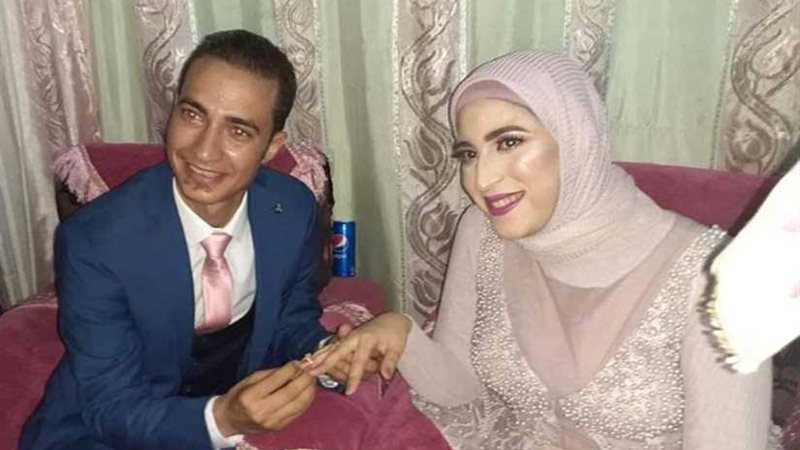 تهنئة بخطوبه دينا