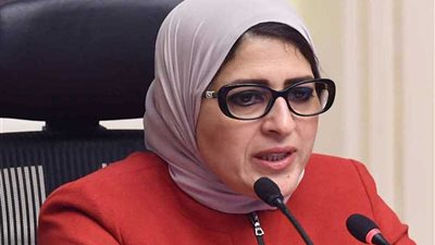 وزيرة الصحة تتابع تطبيق التأمين الصحي الشامل الجديد من بورسعيد