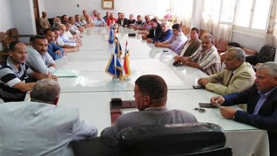 يوم الوفاء.. تكريم مدير إدارة حماية الأراضي بزراعة البحيرة (صور)