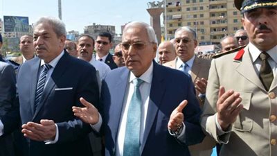 محافظ الدقهلية يضع إكليل الزهور على النصب التذكاري في ذكرى انتصارات أكتوبر.. (صور)