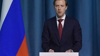 وزير الصناعة الروسي يبحث في القاهرة العلاقات الاقتصادية بين البلدين