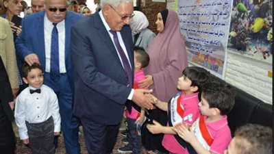 محافظ الدقهلية يفتتح مدرسة المحمدية الإسلامية وحضانة الفردوس بالمنصورة