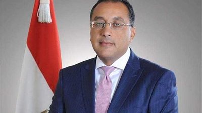 رئيس الوزراء يستقبل نظيره الفلسطينى بمطار القاهرة فى مستهل زيارته الأولى لمصر