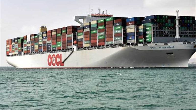 قناة السويس تسجل