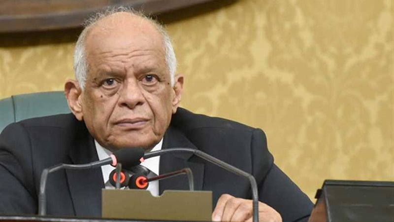 النواب يحيل استمرار