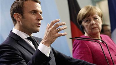 ماكرون وميركل يلتقيان بقصر الإليزيه لمناقشة عدة قضايا أوروبية