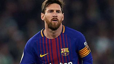 ميسي يكشف سبب تفكيره في مغادرة برشلونة