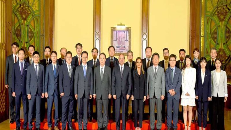 الرئيس السيسي يستقبل