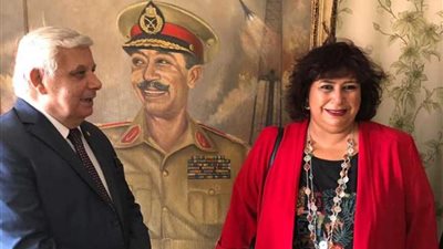 وزيرة الثقافة ومحافظ جنوب سيناء يفتتحان استراحة الرئيس السادات بسانت كاترين