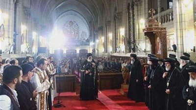 البابا تواضروس يلتقي شباب إيبارشية باريس