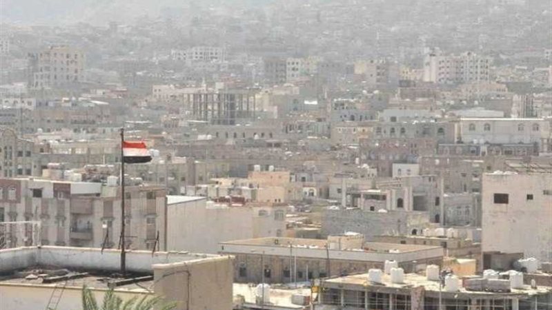 الحكومة اليمنية تستنكر