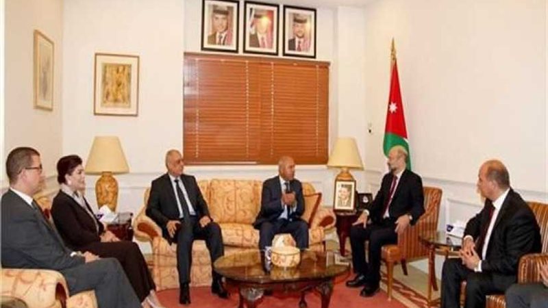 كامل الوزير: تنسيق