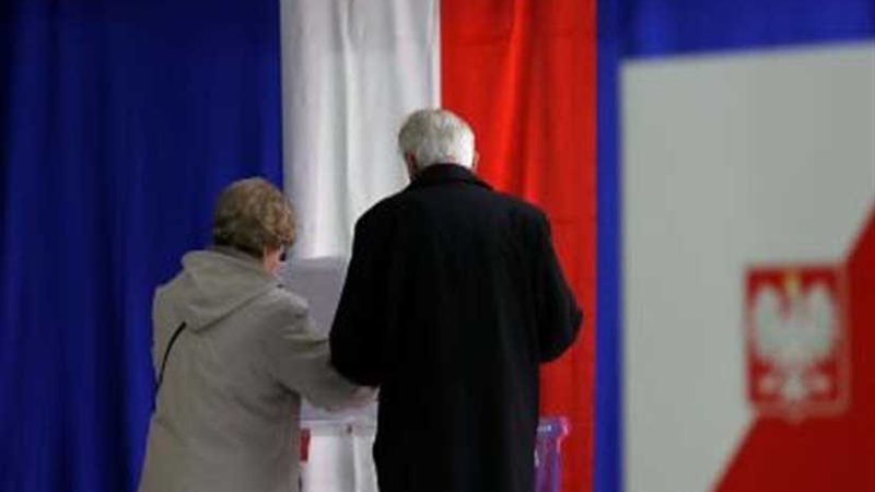 بدء التصويت في الانتخابات