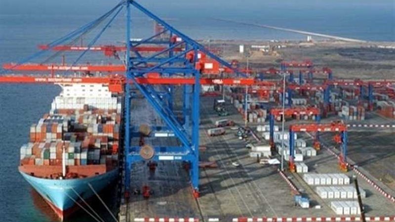 تداول 19 سفينة حاويات