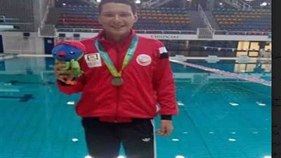 السباح محمد جوده يفوز بالميدالية الفضية في بطولة العالم بأستراليا