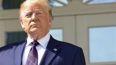 ترامب يهدد بفرض 