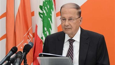 الرئيس اللبناني: وضع كل إمكانات الدولة بتصرف فرق الإطفاء في مواجهة الحرائق
