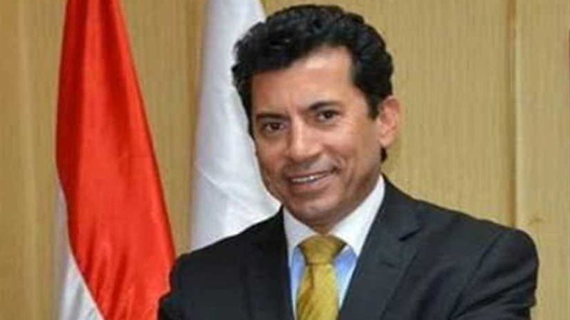 صبحي يهنئ منتخب الفروسية