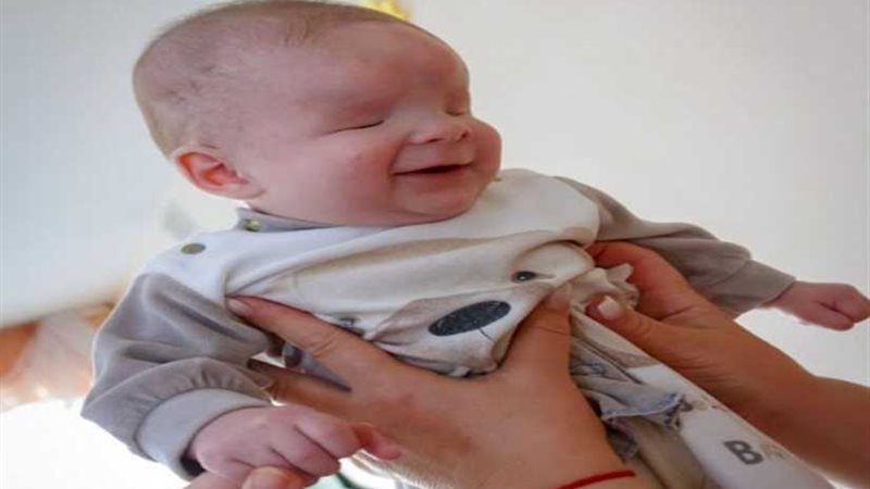 أم تتخلى عن مولودها..