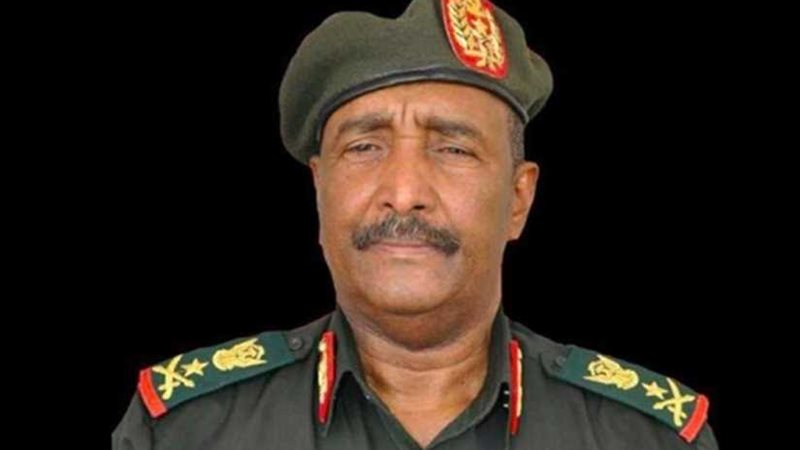 البرهان يشيد بالعلاقات