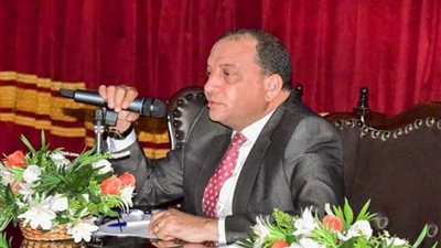 تطبيق الحد الأدنى للأجور وترقية 1500 موظف بجامعة بني سويف