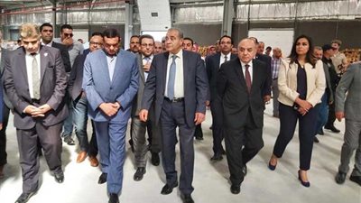 محافظ البحيرة: المنطقة التجارية بدمنهور تعتبر نقلة حضارية كبيرة لدفع عجلة الاستثمار