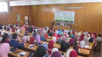 محافظ أسيوط يشيد بدور جهاز تنمية المشروعات