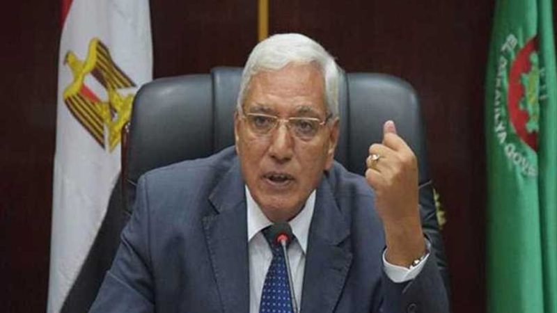 غلق 3 مخازن أسماك