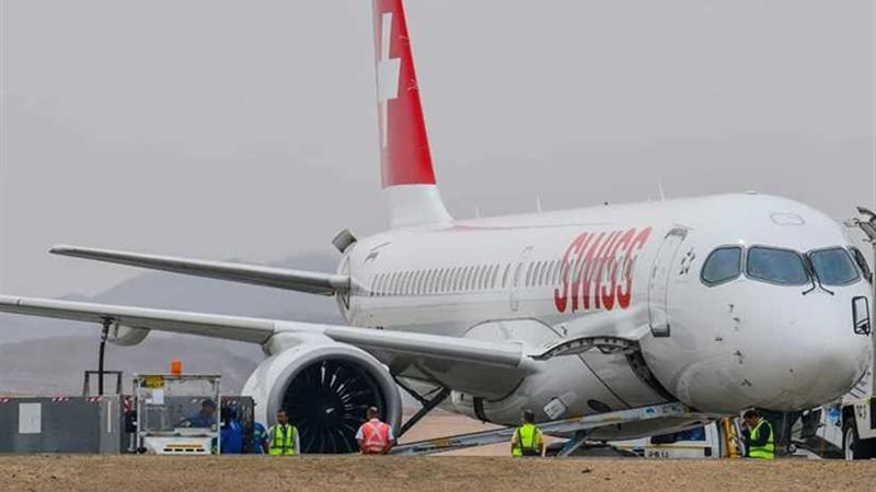 مطار مرسى علم يستقبل