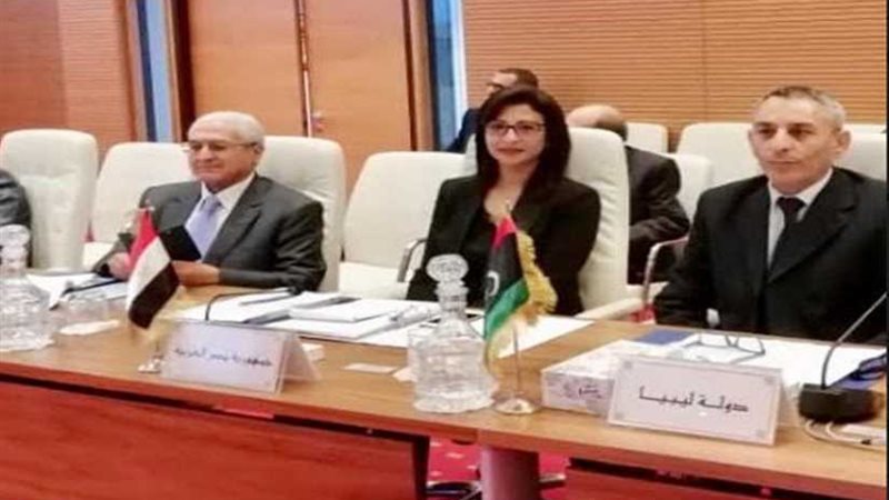 التعليم العالي: اللجنة